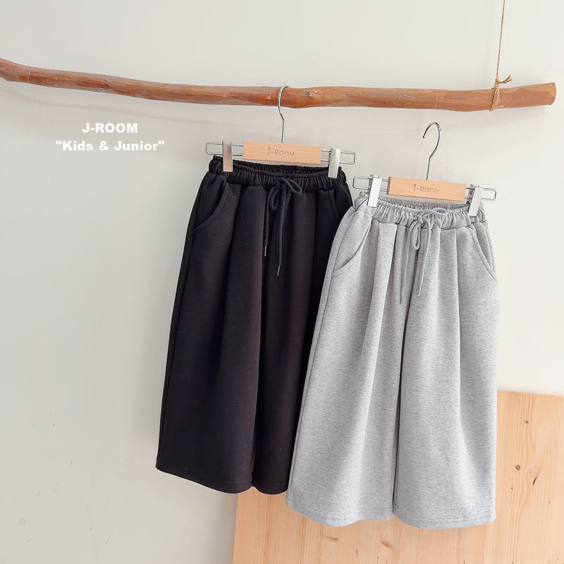 Little Foxx – Front Pleats Wide Pants