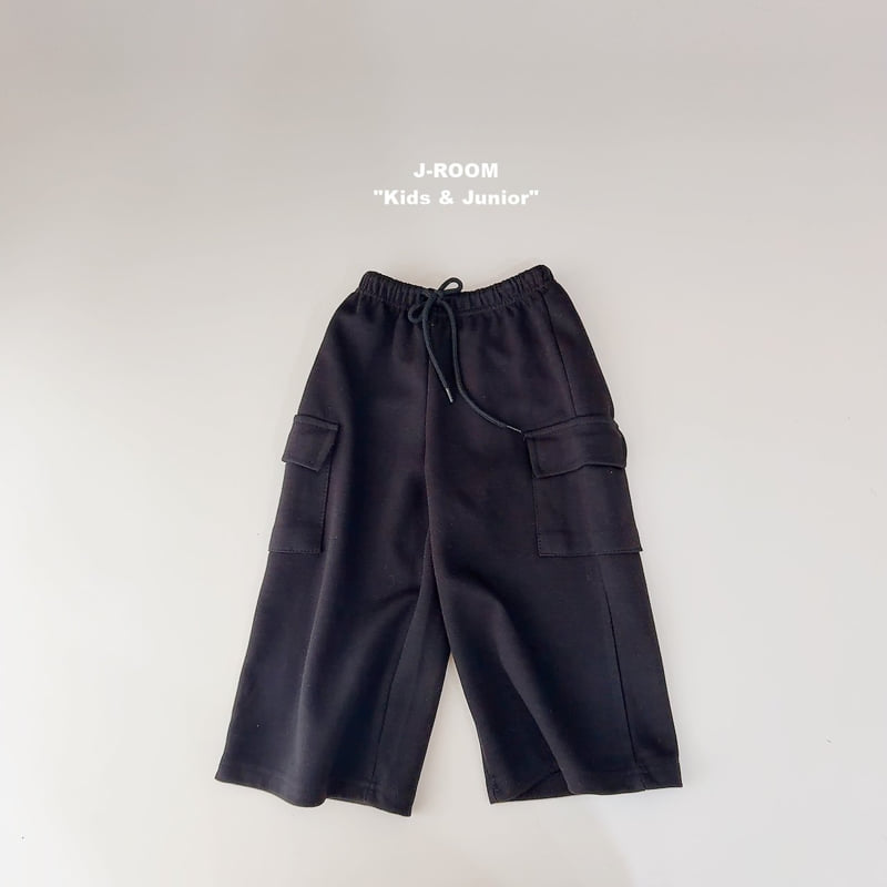 Little Foxx – Loose Fit Wide Cargo Pants