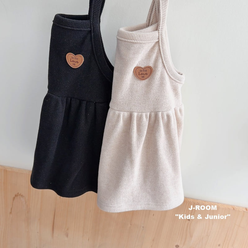 Little Foxx – Ribbed Heart Bustier