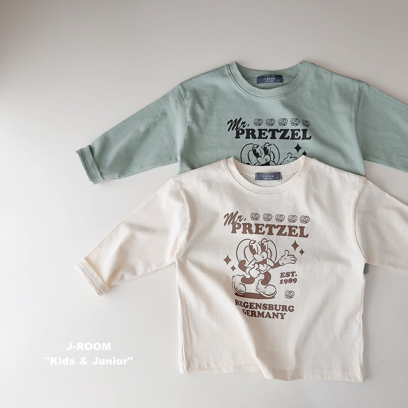 Little Foxx – Pretzels Printed Tee