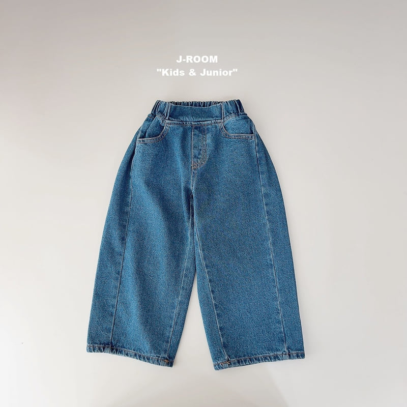 Little Foxx – Side Pleats Wide Denim Pants