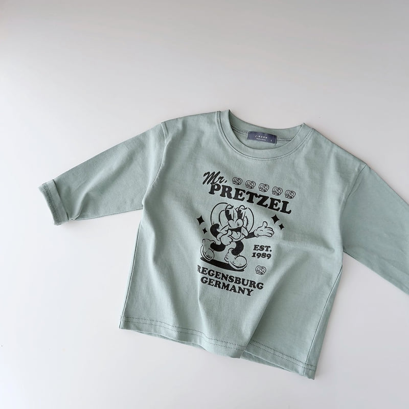 Little Foxx – Pretzels Printed Tee