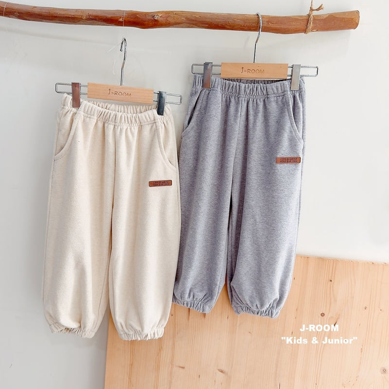 Little Foxx – Ssok Label Jogger Pants