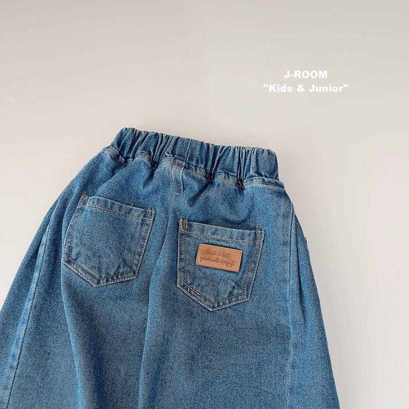 Little Foxx – Side Pleats Wide Denim Pants