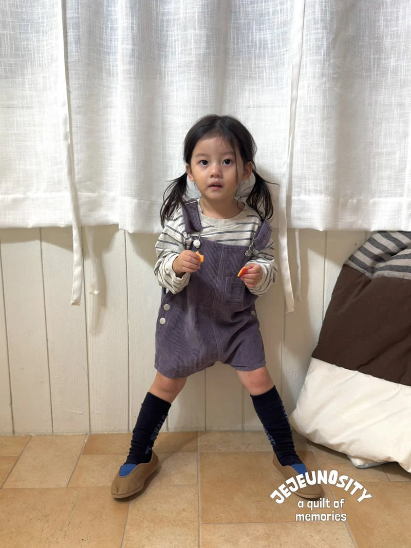 Little Foxx – Golden Berry Short Overalls
