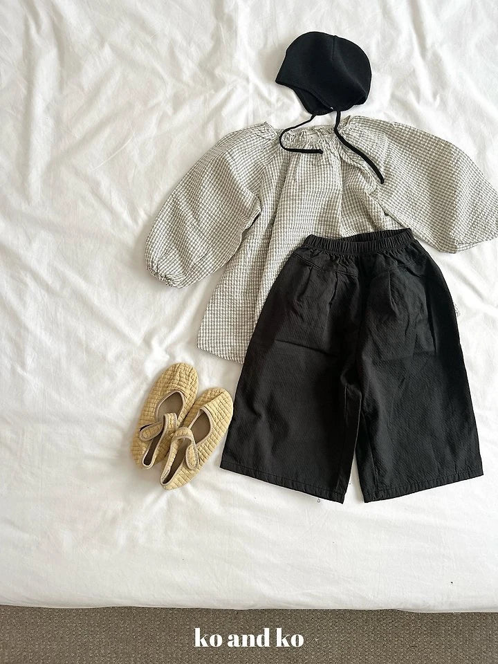 Little Foxx – Pintuck Wide Pants