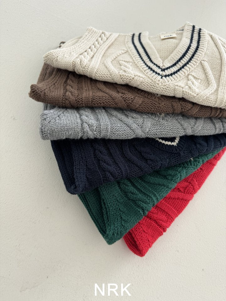 School Look Vest4_byLittleFox_jetztvorbestellen