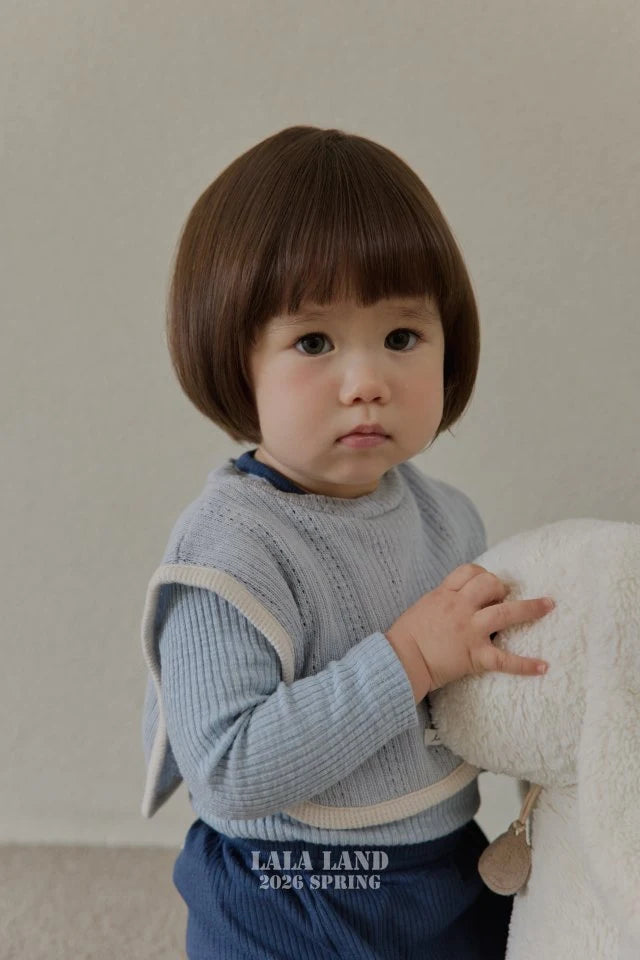 Bebe Eyelet Big Bib4_byLittleFox_jetztvorbestellen