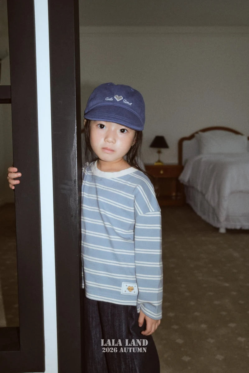 Little Foxx – Saint Tee
