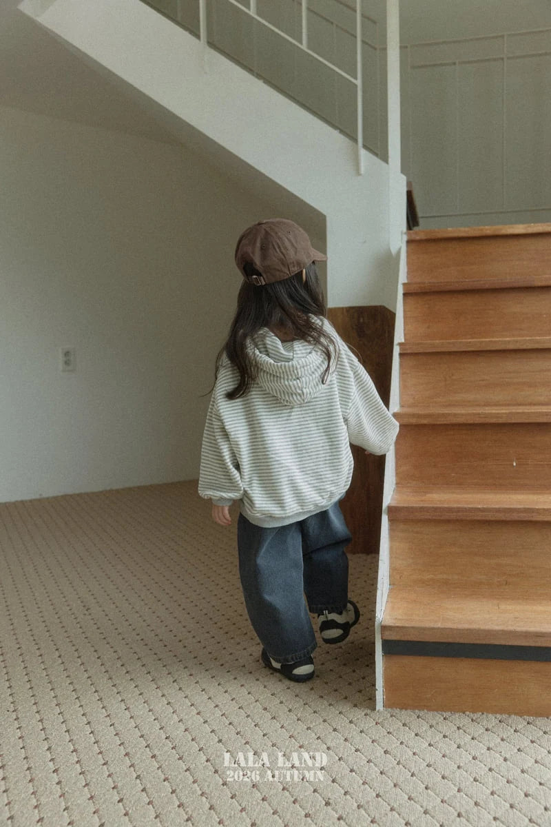 Little Foxx – Momo Hood Tee