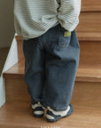 Little Foxx – Wide Curved Denim Pants