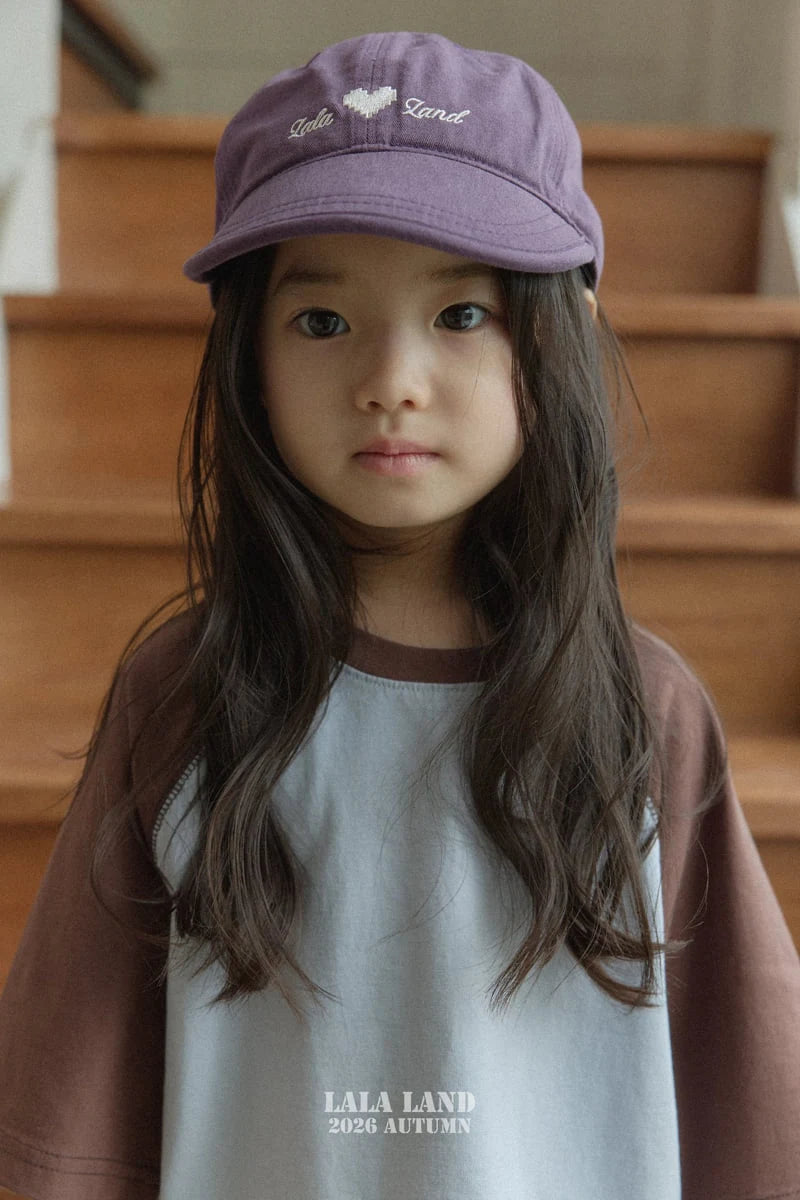 Little Foxx – Latte Raglan Tee