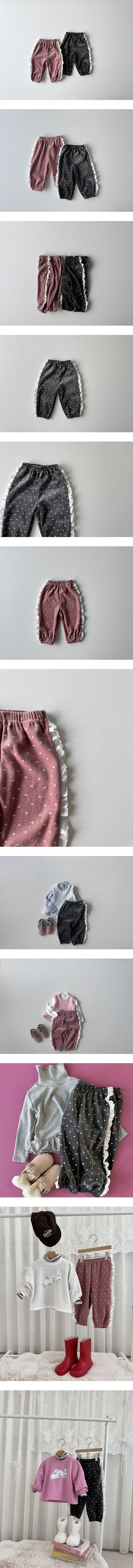 Little Foxx – Heart Lace Jogger Pants