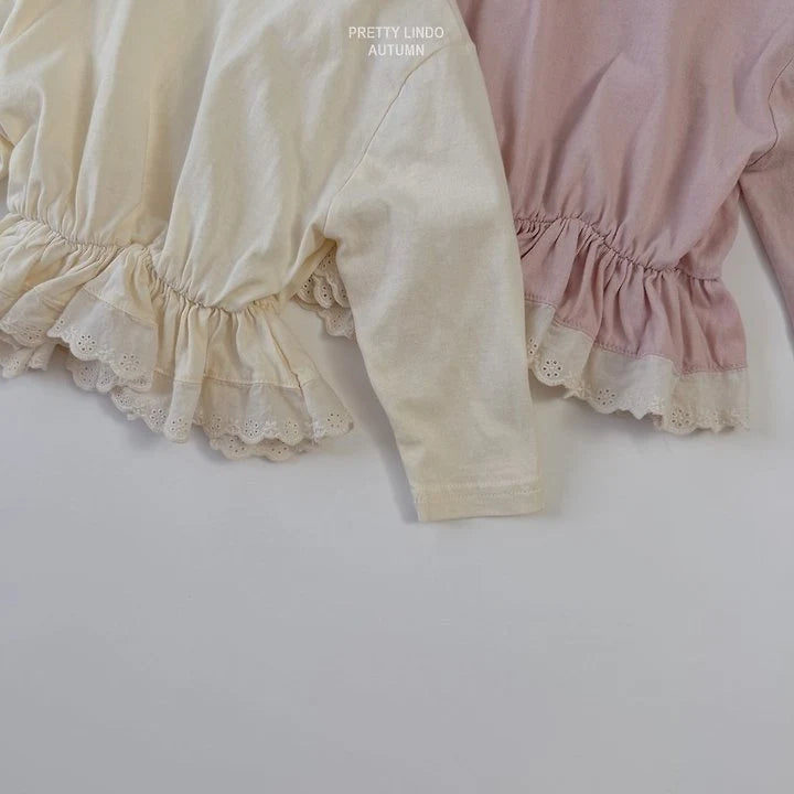 Little Foxx – Single Lace Ruffle Tee