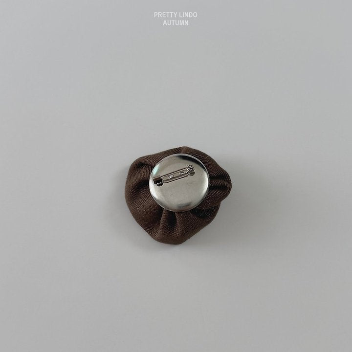 Little Foxx – Flower Brooch