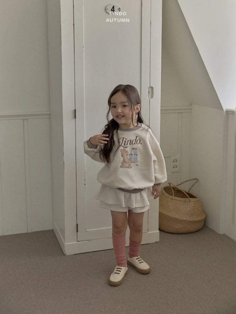 Little Foxx – Cake Sweatshirt