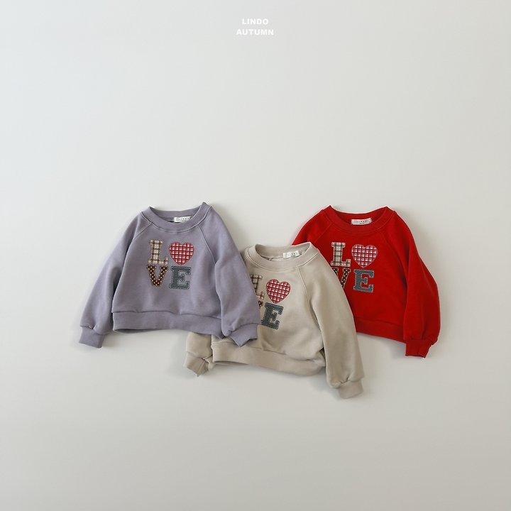 Little Foxx – Love Heart Sweatshirt