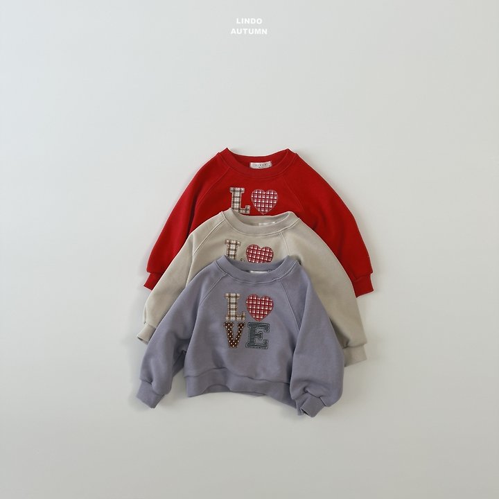 Little Foxx – Love Heart Sweatshirt
