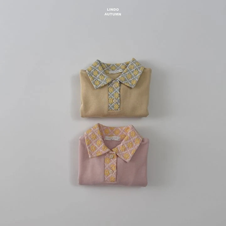 Little Foxx – Floral Collar Sweatshirt