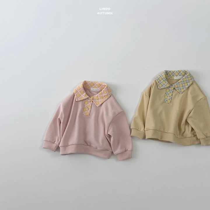 Little Foxx – Floral Collar Sweatshirt