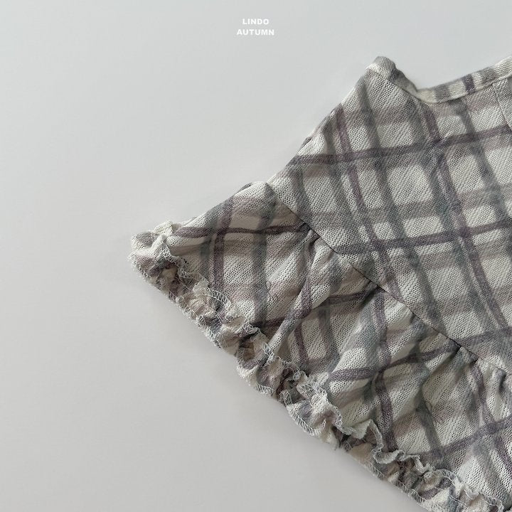 Little Foxx – Check Halter Sleeveless Top