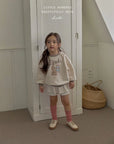 Little Foxx – Cake Sweatshirt