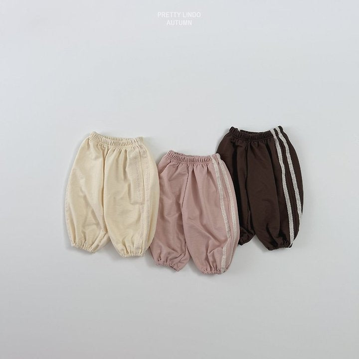 Little Foxx – Tutu Lace Jogger Pants