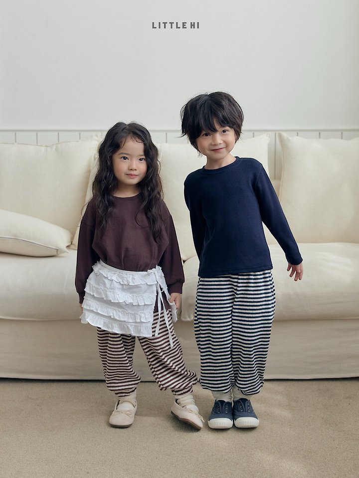 Little Foxx – Eyelet Stripe Jogger Pants