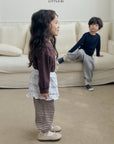 Little Foxx – Eyelet Stripe Jogger Pants