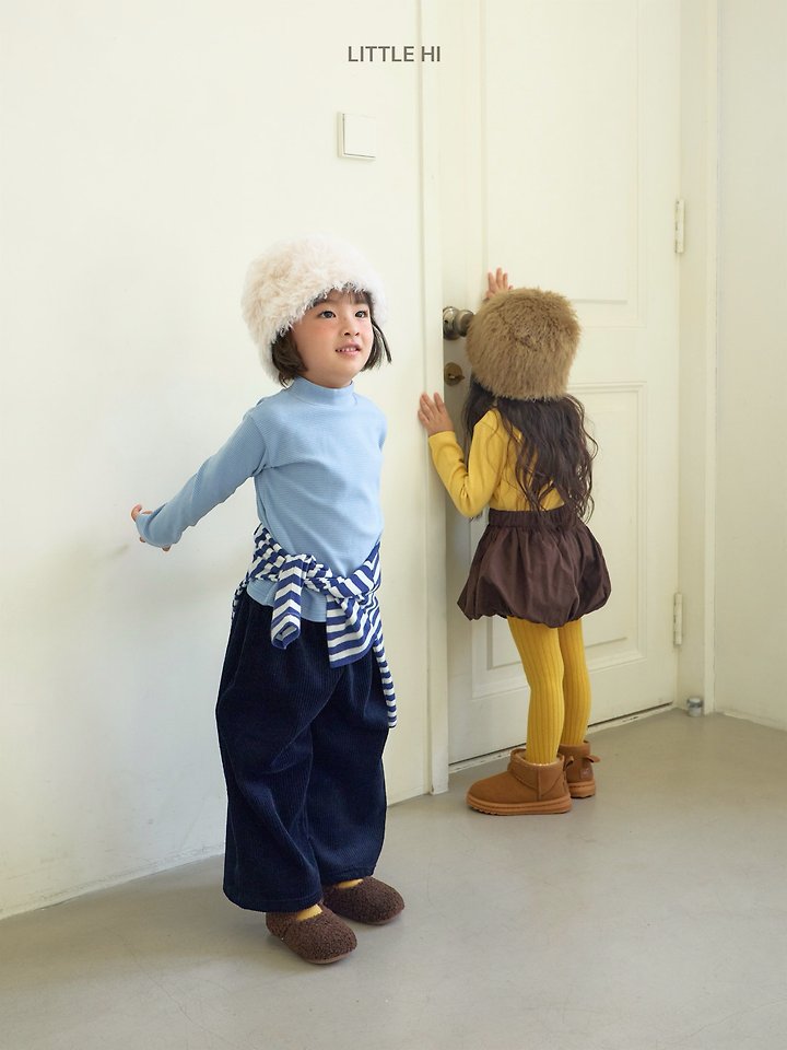 Little Foxx – Pumpkin Volume Shorts