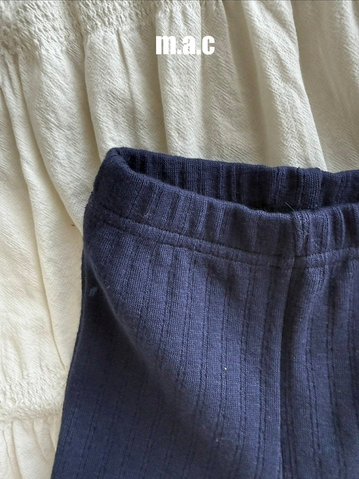 Little Foxx – Eyelet Bootcut Pants
