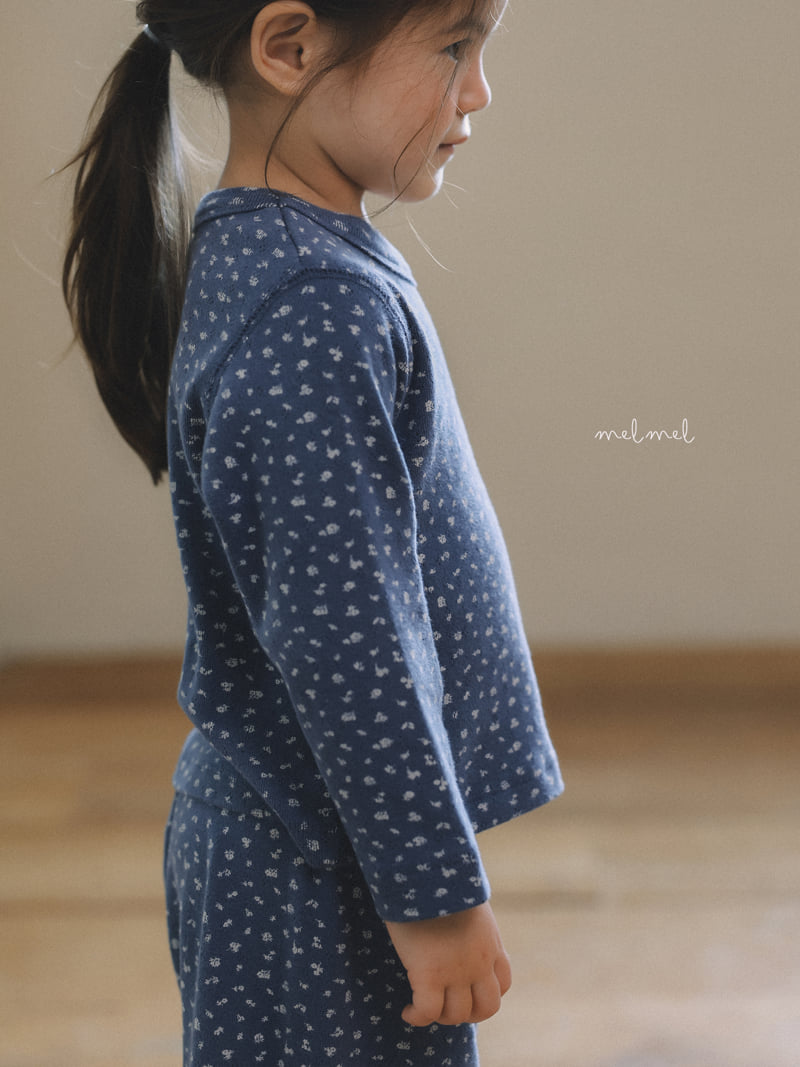 Little Foxx – Emily Set-up