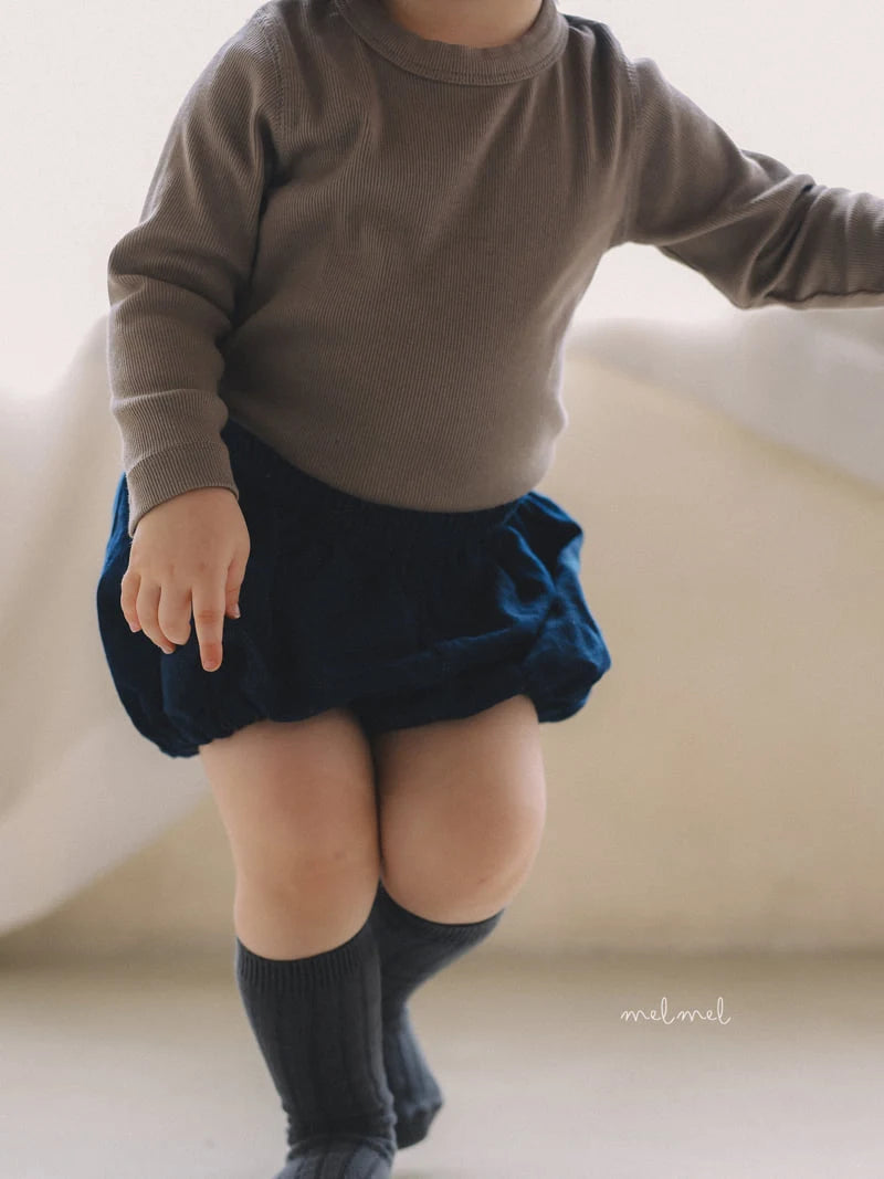 Little Foxx – Non Faded Short Bloomer