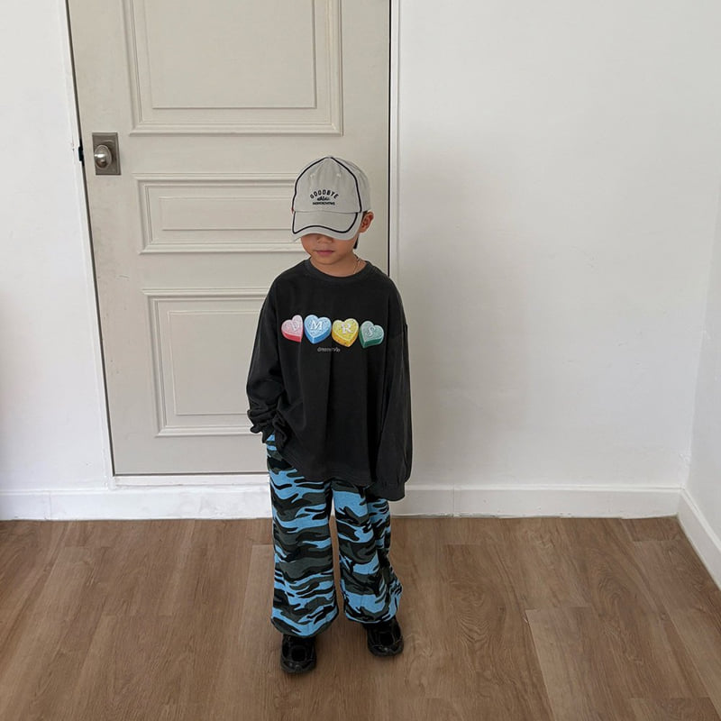 Little Foxx – Pigment Heart Long Sleeve Tee