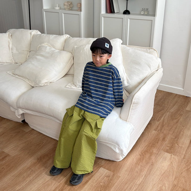 Little Foxx – Cargo Embossed Check Pants
