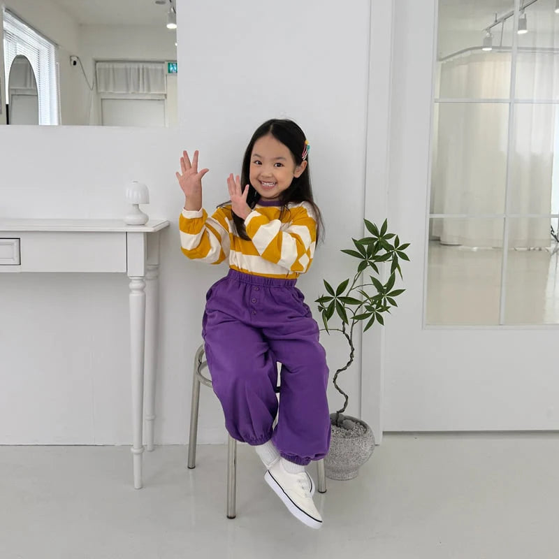 Little Foxx – Milk Colorblock Striped Tee
