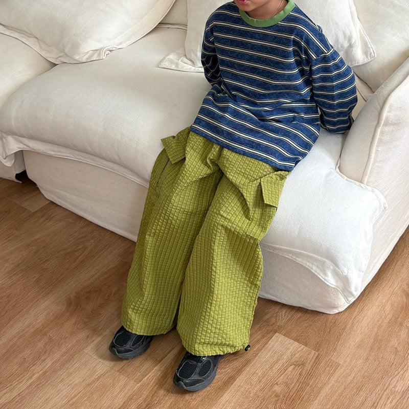 Little Foxx – Cargo Embossed Check Pants