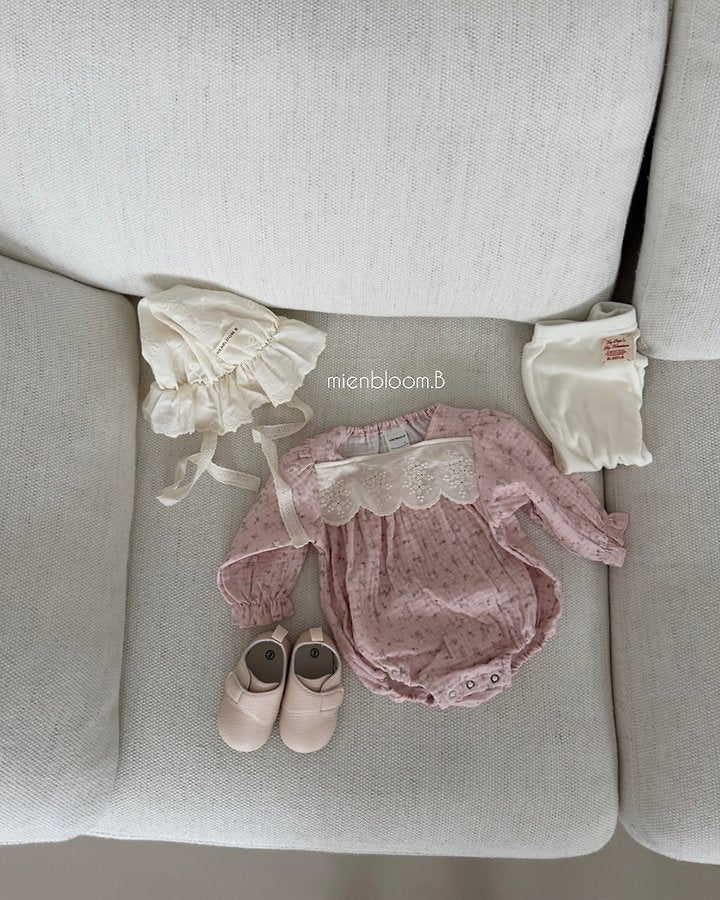 Little Foxx – Bebe Lala Floral Suit