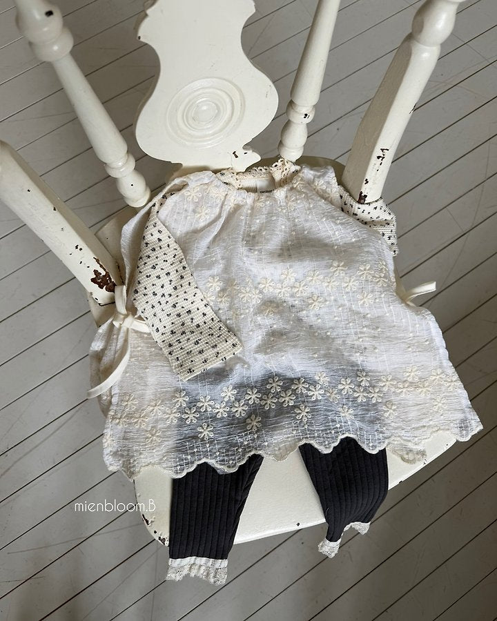 Little Foxx – Bebe Bell Flower One-piece