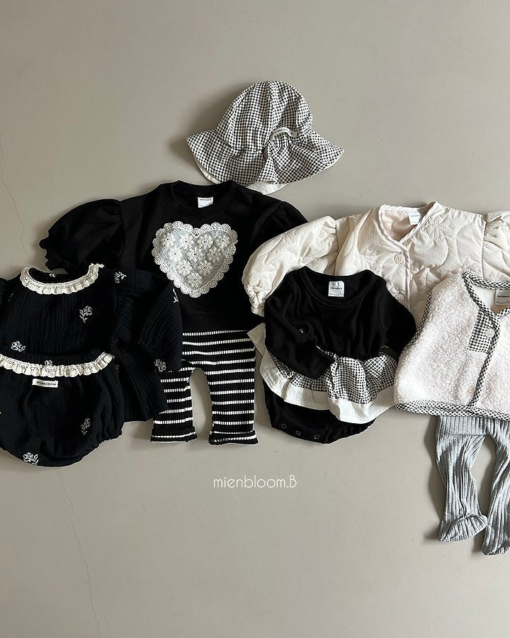 Little Foxx – Bebe Rose Embroidered Bloomers