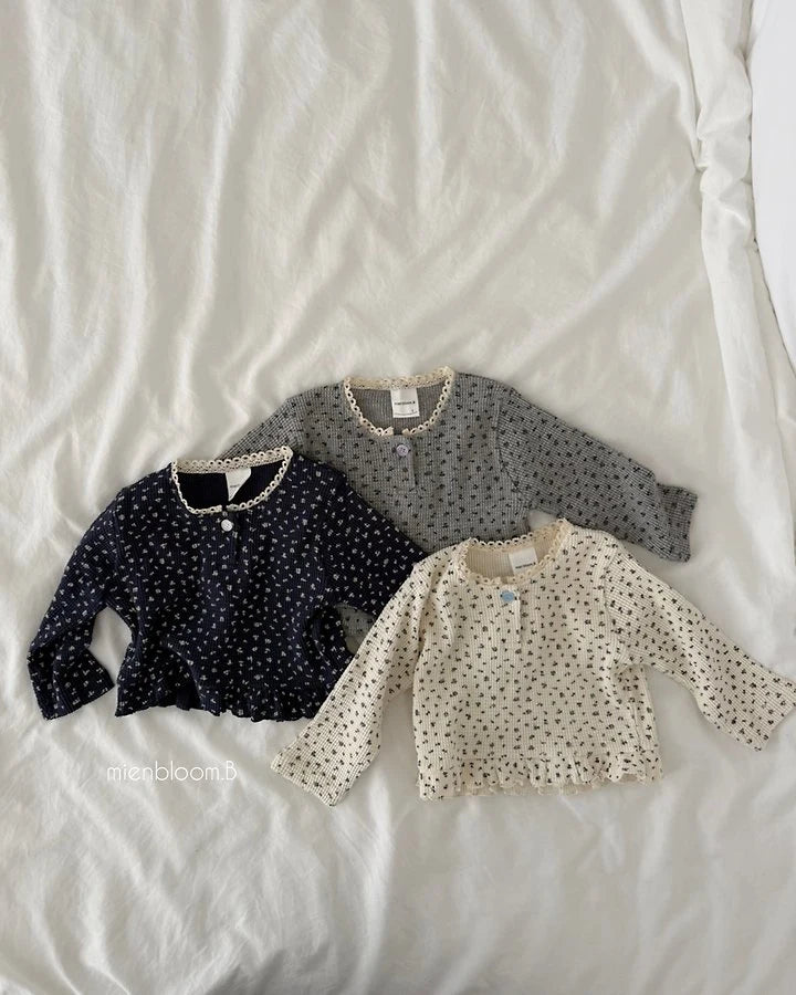 Little Foxx – Bebe Baby’s Breath Tee