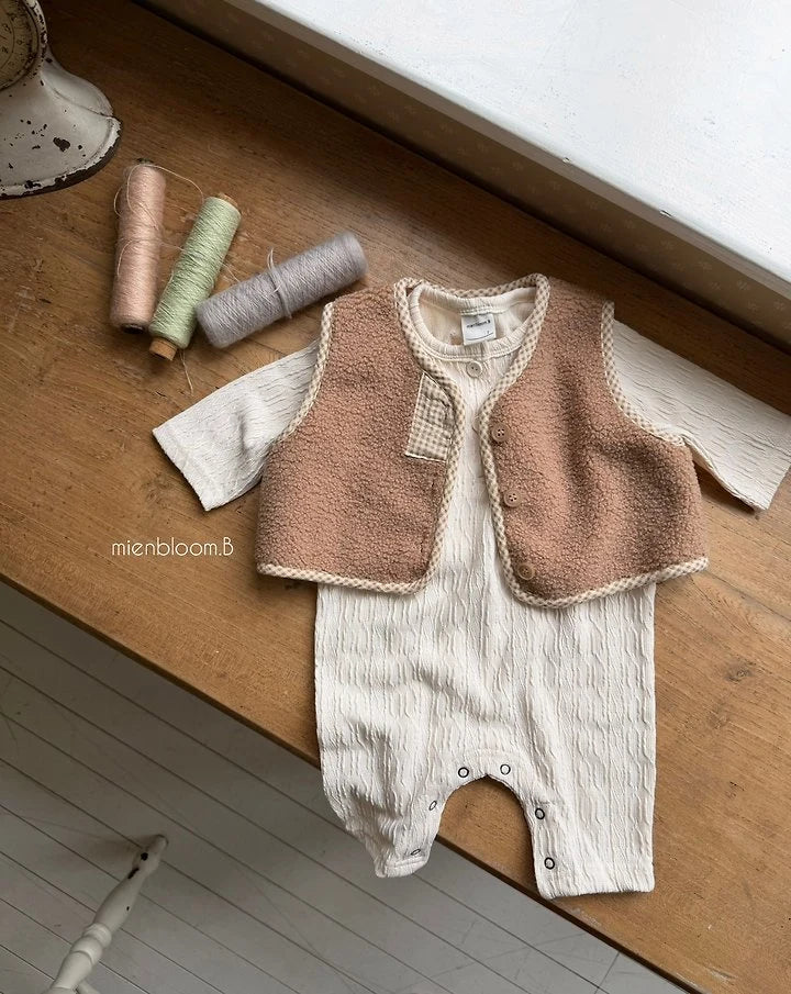 Little Foxx – Bebe Cable Knit Suit