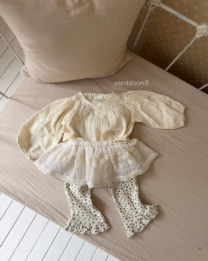Little Foxx – Bebe Tencel Lace Skirt