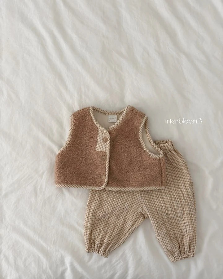 Little Foxx – Bebe Check Jogger Pants