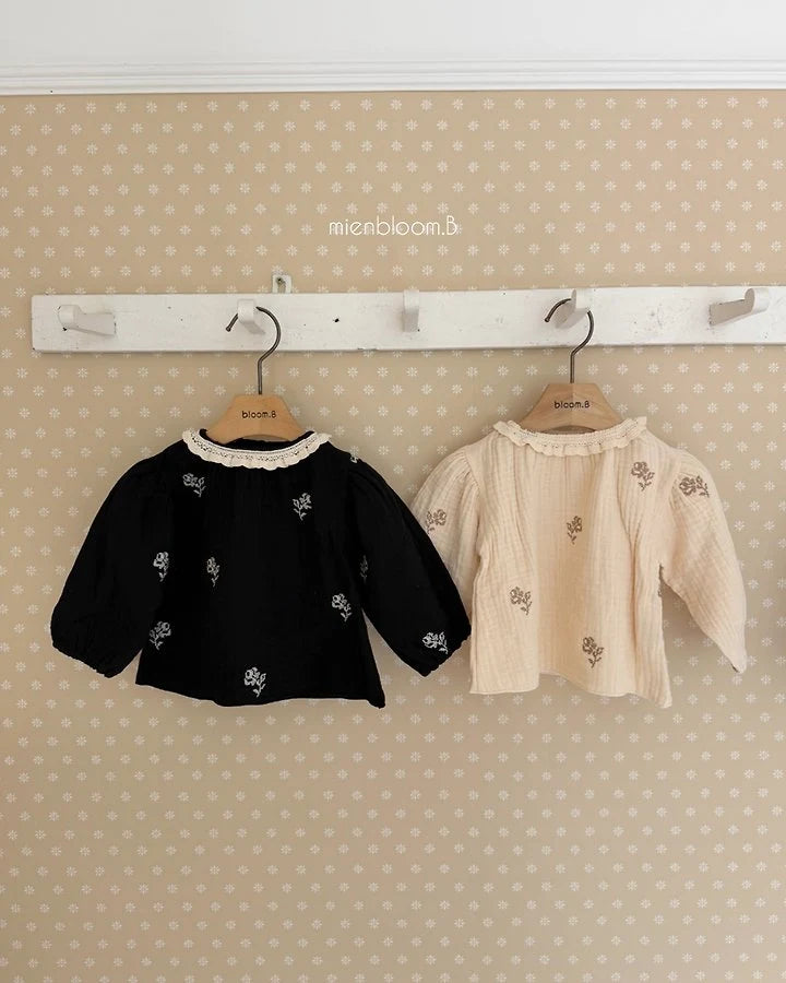 Little Foxx – Bebe Rose Embroidered Blouse