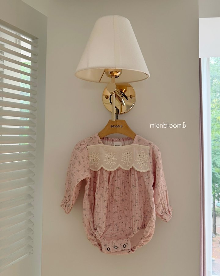 Little Foxx – Bebe Lala Floral Suit