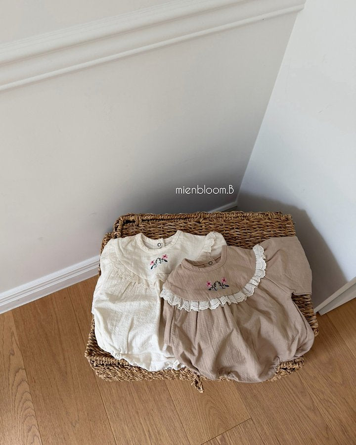 Little Foxx – Bebe Aruru Suit