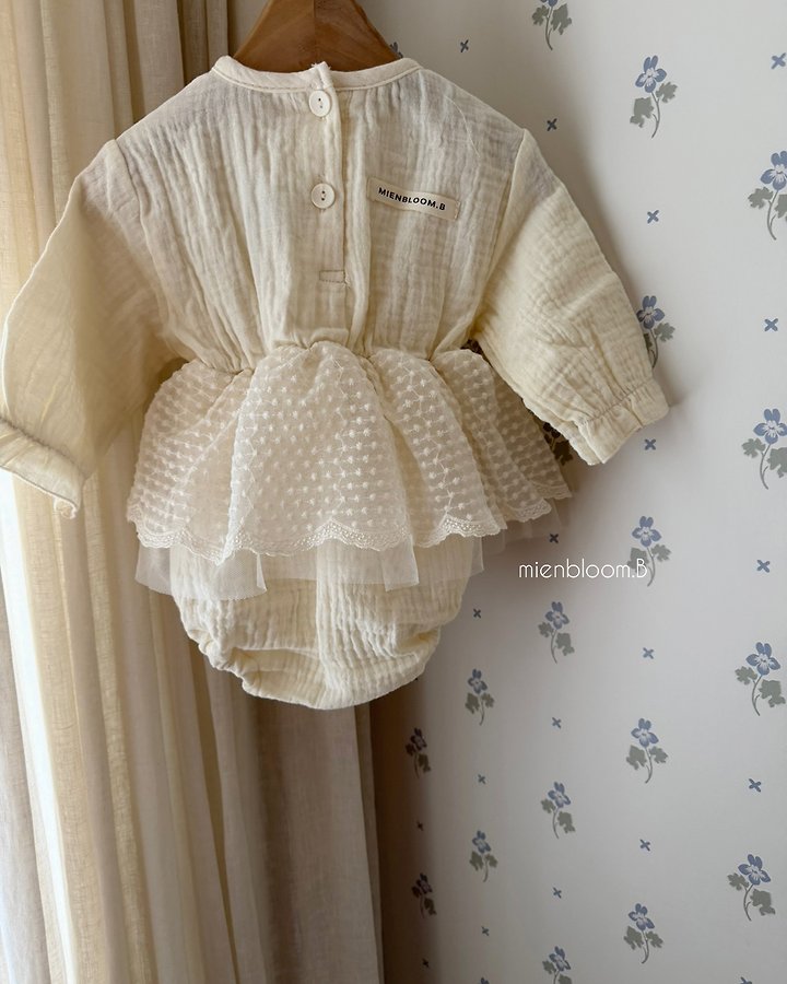 Little Foxx – Bebe Shalala Suit