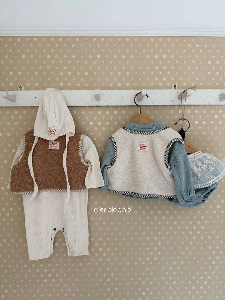Little Foxx – Bebe Cable Knit Suit
