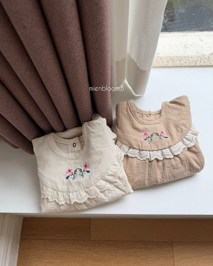 Little Foxx – Bebe Aruru Suit